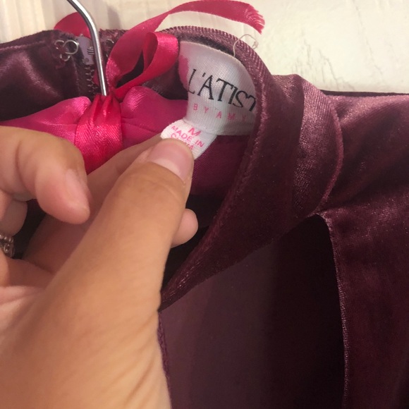 Piacé boutique maroon velour romper. Size M - Picture 4 of 4